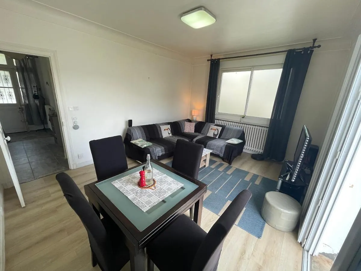Apartment Balcon St Raymond Maison 100M2 Centre Lourdes France